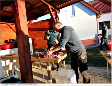 Falusi Disznóvágás
